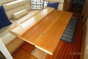 1994 Sabreline Sedan Flybridge thumbnail 39