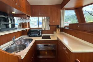 Serenea 44ft Explorer Motor Yachts Yacht For Sale