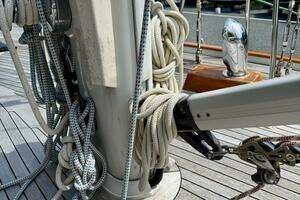 1984 Hallberg-Rassy thumbnail 11