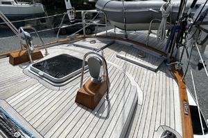1984 Hallberg-Rassy 49 thumbnail 14