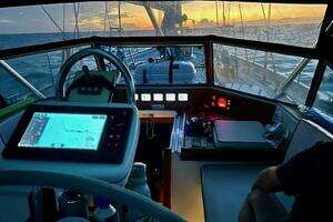 1984 Hallberg-Rassy thumbnail 5