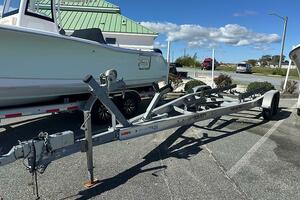 25ft Sea Hunt Yacht For Sale
