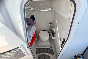 25ft Sea Hunt Yacht For Sale