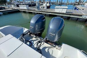 25ft Sea Hunt Yacht For Sale