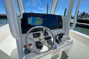 25ft Sea Hunt Yacht For Sale