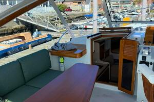 LARK 34ft Little Harbor Yacht For Sale