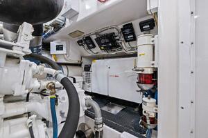 2012 82 Viking Convertible - Lady Di