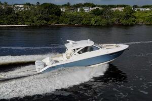 36ft Pursuit Yacht For Sale