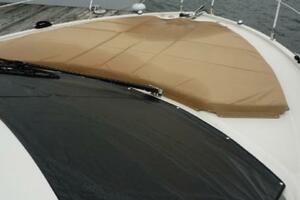 37ft Carver Yacht For Sale