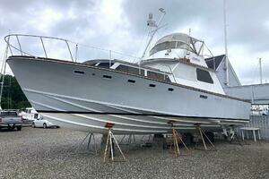 1967 Custom 42’ Flybridge Cruiser thumbnail 6