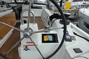 Over Budget 40ft Beneteau Yacht For Sale