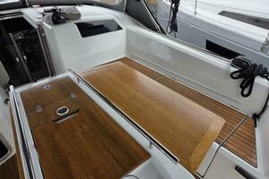 Over Budget 40ft Beneteau Yacht For Sale
