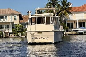 Rubber Ducky 48ft Hatteras Yacht For Sale