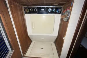 Rubber Ducky 48ft Hatteras Yacht For Sale