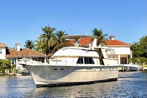 Rubber Ducky 48ft Hatteras Yacht For Sale Rubber Ducky 48ft Hatteras Yacht For Sale