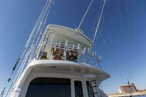 2008 Hatteras 60 Convertible thumbnail 35