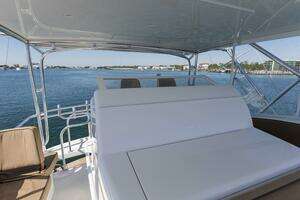 2008 Hatteras 60 Convertible thumbnail 30