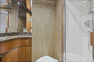 2008 Hatteras 60 Convertible thumbnail 18