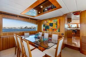 REVERIE 98ft Horizon Yacht For Sale
