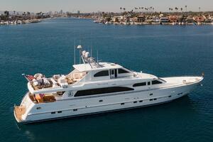 REVERIE 98ft Horizon Yacht For Sale