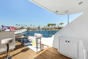 REVERIE 98ft Horizon Yacht For Sale