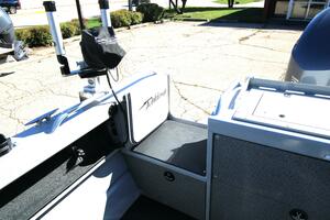 24ft Weldcraft Yacht For Sale