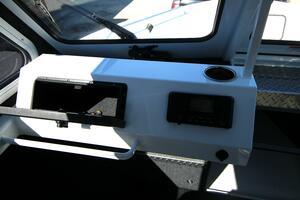 24ft Weldcraft Yacht For Sale
