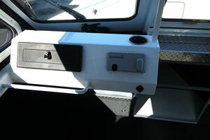 24ft Weldcraft Yacht For Sale