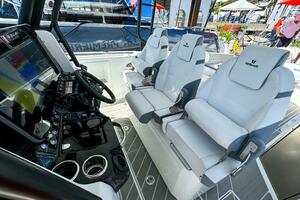 35FT (10.74M) WELLCRAFT