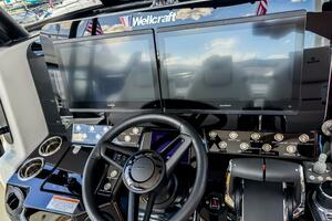 35FT (10.74M) WELLCRAFT