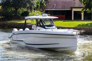  2026 Wellcraft 38 T-Top Yacht For Sale in Fort Lauderdale FL