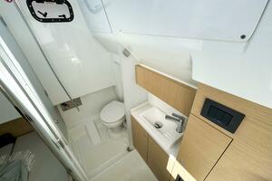 35FT (10.74M) WELLCRAFT