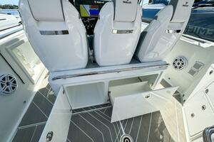 35FT (10.74M) WELLCRAFT