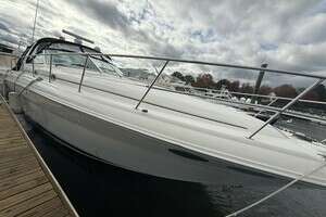 2001 Sea Ray 410 Sundancer thumbnail 2