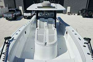 2025 Costa Custom 34SV thumbnail 11