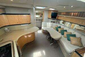 1998 Sea Ray 370 Sundancer thumbnail 40