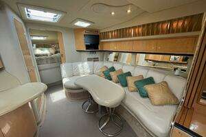 1998 Sea Ray 370 Sundancer thumbnail 43