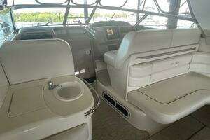 1998 Sea Ray 370 Sundancer thumbnail 19
