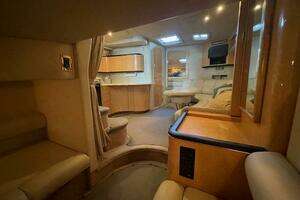1998 Sea Ray 370 Sundancer thumbnail 35