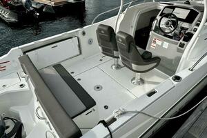 LADY LILY 24ft Jeanneau Yacht For Sale