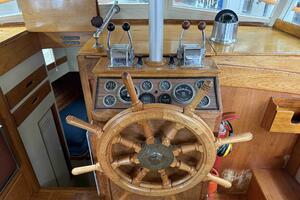 36ft Grand Banks Yacht For Sale