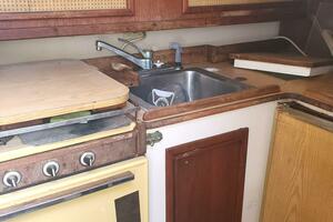 KAIZEN 37ft Irwin Yacht For Sale