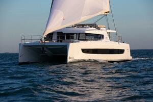 Sail Catamaran Bali 4.4