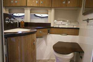 2013 Formula 45 Yacht thumbnail 37