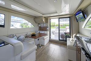 40ft Carver Yacht For Sale
