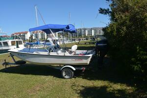 13ft Boston Whaler Yacht For Sale
