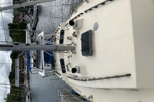 Spirit Watcher 36ft Bruce Roberts Yacht For Sale