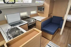 41ft Jeanneau Yacht For Sale