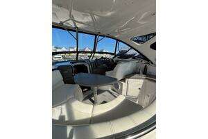 2007 Regal 3760 Sportyacht thumbnail 20