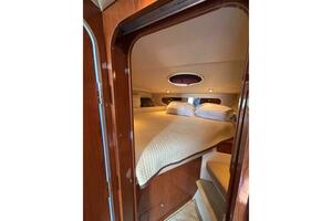 Krazy Girl 37ft Regal Yacht For Sale